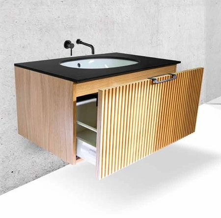 WOODEN - Drewniana szafka z lamelami na froncie, dowolna konfiguracja